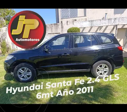 Hyundai Santa Fe 2.4 GLS 7 Pas Full 4x2 usado (2011) color Negro Phantom precio $14.500.000