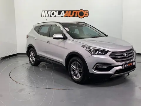 Hyundai Santa Fe SANTA FE 2.4 4WD 7 AS AT FULL L/16 usado (2018) color Plata precio u$s30.000