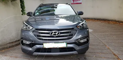 Hyundai Santa Fe 2.2 GLS CRDi 7 Pas Full Premium Aut usado (2017) color Gris precio u$s25.000