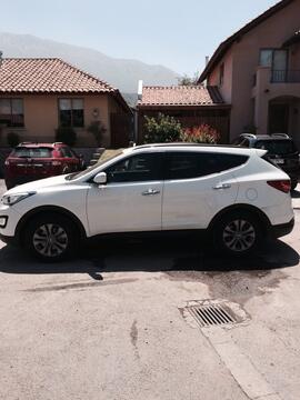 Hyundai Santa Fe 2.2 GLS CRDi 4x4 usado (2013) color Blanco precio $9.200.000