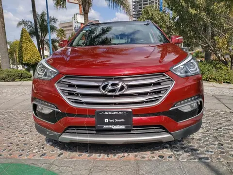 Hyundai Santa Fe Sport 2.0L usado (2017) color Rojo precio $379,000