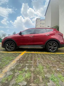 Hyundai Santa Fe Sport 2.0L usado (2017) color Rojo precio $345,000