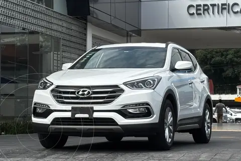 Hyundai Santa Fe Sport 2.0L Turbo usado (2018) color Blanco precio $370,000