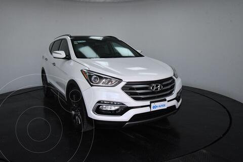 Hyundai Santa Fe Sport 2.0L usado (2017) color Blanco precio $399,400