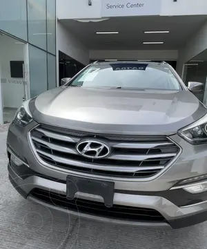 Hyundai Santa Fe Sport 2.0L usado (2017) color MINERAL GRAY precio $350,000