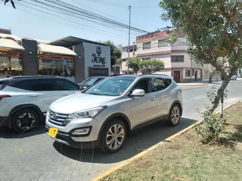 Hyundai Santa Fe 2.4L GLS Sport usado (2015) color Gris precio u$s18,000