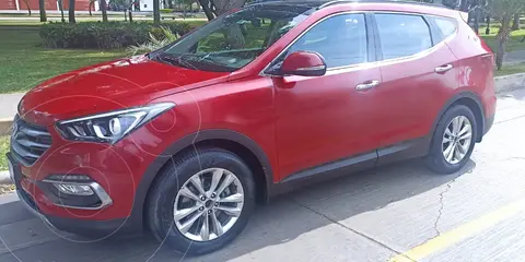 Hyundai Santa Fe 2.4L GLS 4x2 Sport Aut usado (2017) color Rojo precio u$s21,600
