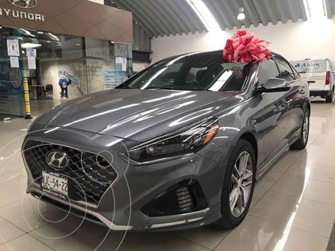 foto Hyundai Sonata Sport 2.0T usado (2018) color Gris precio $299,000
