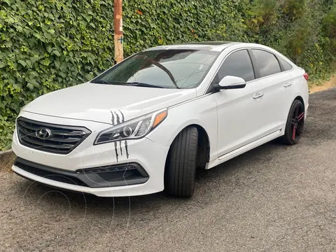 Hyundai Sonata Sport 2.0T usado (2017) color Blanco precio u$s6,495