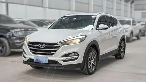 Hyundai Tucson TUCSON 2.0 4X2 AUT            L/16 usado (2016) color Blanco precio $29.899.000