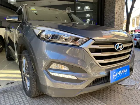 Hyundai Tucson TUCSON 2.0 4X2                L/16 usado (2018) color Gris Oscuro precio u$s24.500