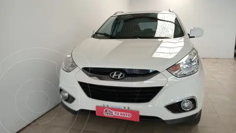 Hyundai Tucson GL 4x2 2.0 usado (2013) color Blanco financiado en cuotas(anticipo $6.880.000 cuotas desde $215.000)