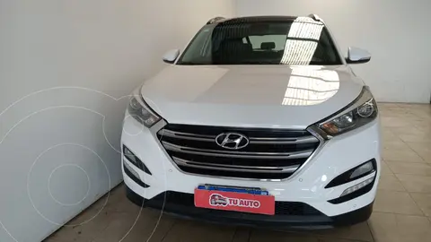 Hyundai Tucson 4x4 2.0 Aut Full Premium usado (2016) color Blanco precio $25.800.000