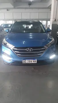 Hyundai Tucson 4x2 2.0 Aut Panorama Sunroof usado (2018) color Azul precio u$s29.000