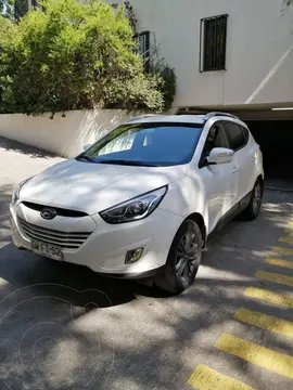 Hyundai Tucson  2.0 GL 4x4 usado (2015) color Blanco precio $10.500.000
