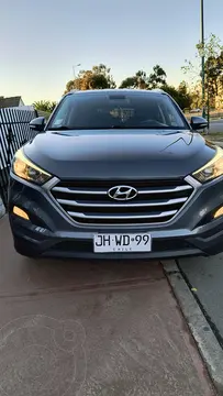 Hyundai Tucson  2.0 GL Advance usado (2017) color Gris precio $10.000.000