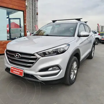 Hyundai Tucson  2.0L CRDi Plus usado (2015) color Plata financiado en cuotas(pie $2.150.000)