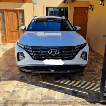 Hyundai Tucson  NX4 1.6T Design Aut usado (2021) color Blanco precio $18.500.000