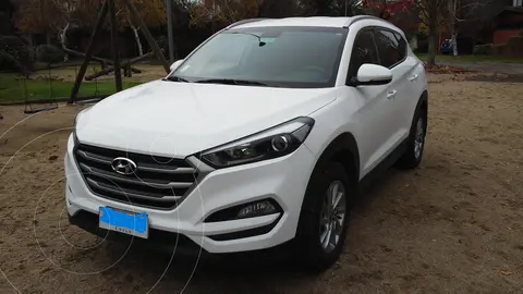 Hyundai Tucson  2.0L GL Advance Nav usado (2017) color Blanco precio $12.280.000