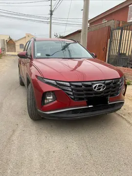 Hyundai Tucson  2.0 GL 4x2 Plus usado (2023) color Rojo Vivo precio $17.600.000