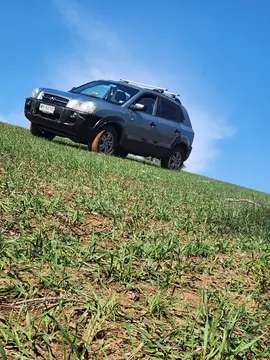 Hyundai Tucson  2.0 GL 4x2 Aut usado (2007) color Verde precio $5.000.000