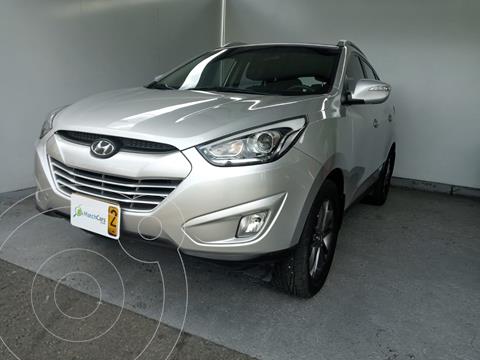Hyundai Tucson 2.0 4x2 usado (2016) color Plata precio $75.990.000