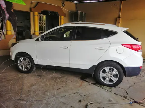 Hyundai Tucson 2.0L Sport TM 4x2 usado (2014) color Blanco precio u$s17.000