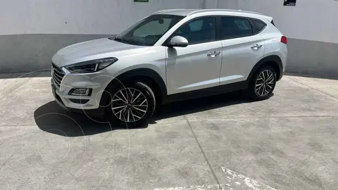 Hyundai Tucson Limited usado (2019) color Plata precio $419,000