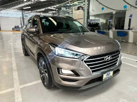 Hyundai Tucson Limited Tech usado (2021) color caf precio $429,900