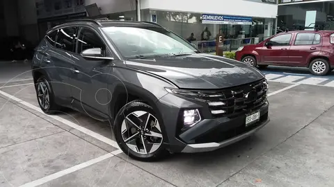 Hyundai Tucson Limited usado (2025) color Gris financiado en mensualidades(enganche $242,398 mensualidades desde $10,199)