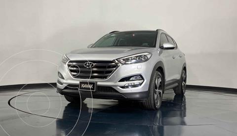 Hyundai Tucson Version usado (2017) color Plata precio $358,999