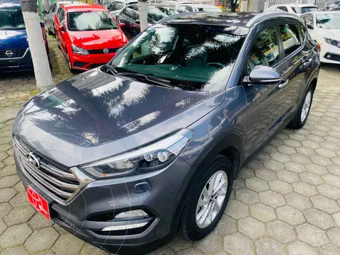 Hyundai Tucson Limited usado (2018) color Azul financiado en mensualidades(enganche $91,106 mensualidades desde $8,092)