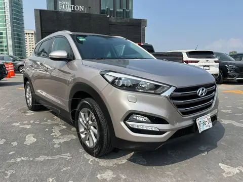 Hyundai Tucson Limited usado (2017) color Arena precio $319,000