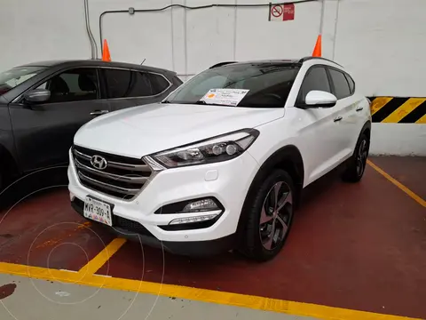 Hyundai Tucson Limited Tech usado (2018) color Blanco financiado en mensualidades(enganche $77,200 mensualidades desde $6,900)
