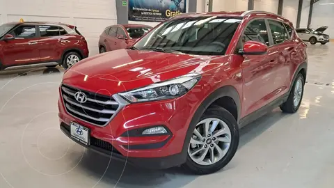 Hyundai Tucson GLS Premium usado (2017) color Rojo financiado en mensualidades(enganche $35,490)