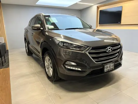 Hyundai Tucson Limited usado (2017) color Dorado precio $305,000