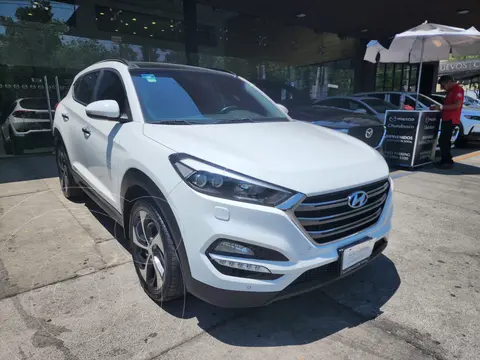 Hyundai Tucson Limited Tech usado (2018) color Blanco financiado en mensualidades(enganche $75,600 mensualidades desde $10,006)