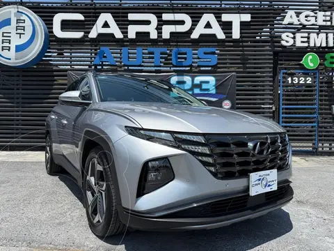 Hyundai Tucson Limited Tech usado (2023) color plateado financiado en mensualidades(enganche $114,180 mensualidades desde $11,900)