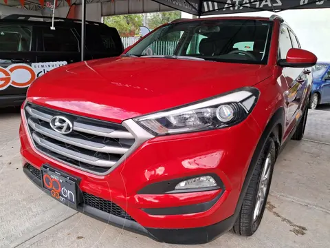Hyundai Tucson GLS Premium usado (2017) color Rojo precio $275,000