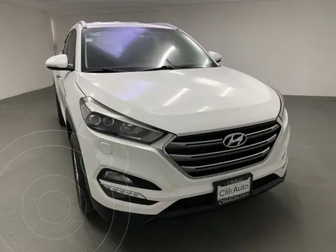 Hyundai Tucson Limited usado (2018) color Blanco financiado en mensualidades(enganche $58,000 mensualidades desde $10,400)