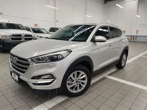 Hyundai Tucson Limited usado (2018) color Plata financiado en mensualidades(enganche $38,500)