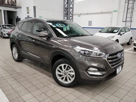 Hyundai Tucson Limited usado (2018) color Ocre precio $395,000