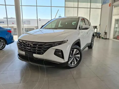Hyundai Tucson GLS usado (2024) color Blanco financiado en mensualidades(enganche $123,988 mensualidades desde $10,644)