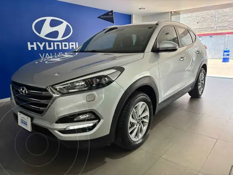 Hyundai Tucson Limited usado (2018) color Plata financiado en mensualidades(enganche $77,938 mensualidades desde $6,784)