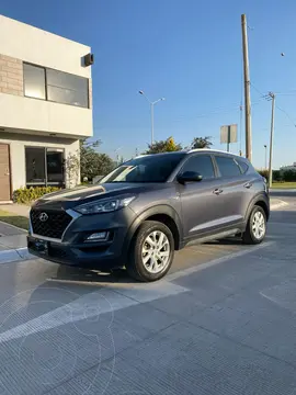 Hyundai Tucson GLS Premium usado (2019) color Gris precio $300,000