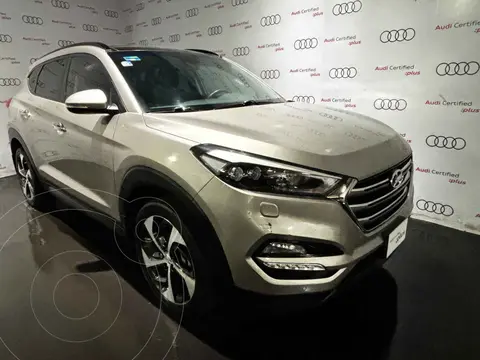 Hyundai Tucson Limited Tech usado (2018) color Blanco precio $310,000