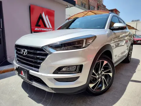 Hyundai Tucson Limited Tech usado (2019) color Plata precio $349,000