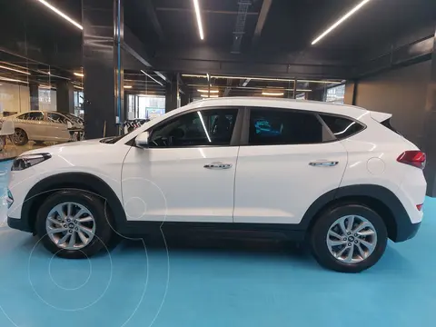 Hyundai Tucson Limited usado (2018) color Blanco precio $310,000