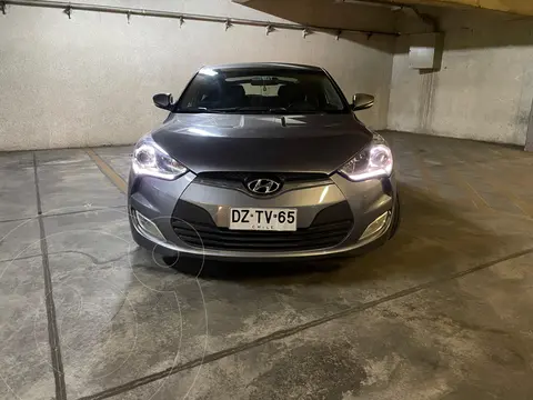 Hyundai Veloster 1.6 GLS usado (2013) color Gris precio $7.200.000