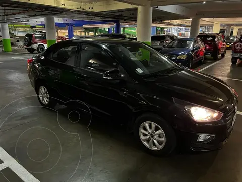 Hyundai Verna  1.4L Plus usado (2021) color Negro precio $8.500.000